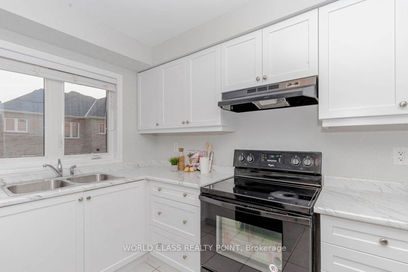 67 Stewardship Rd  Brampton, L7A 4W8 | Image 11