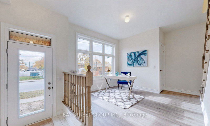  4 - 2A MUIR Ave N Toronto, M9L 2L1 | Image 12