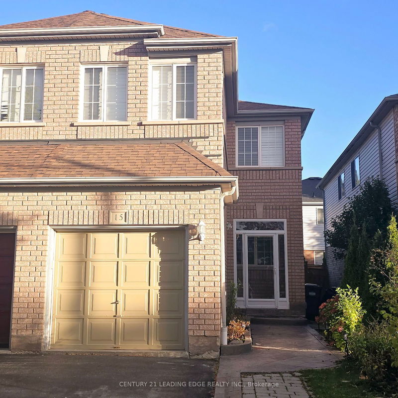 15 Hackberry Gate  Brampton, L6R 2E7 | Image 1