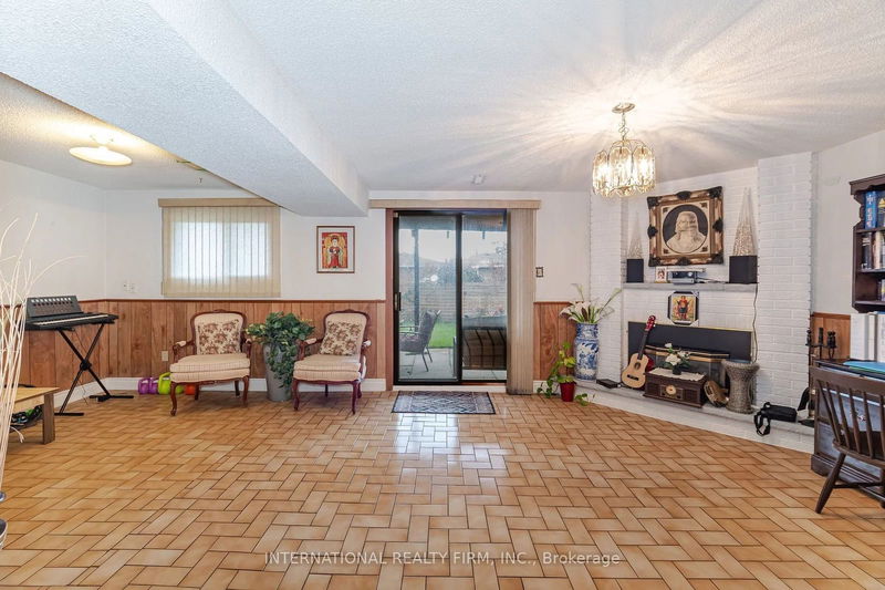 4103 Clevedon Dr  Mississauga, L4Z 1J4 | Image 33