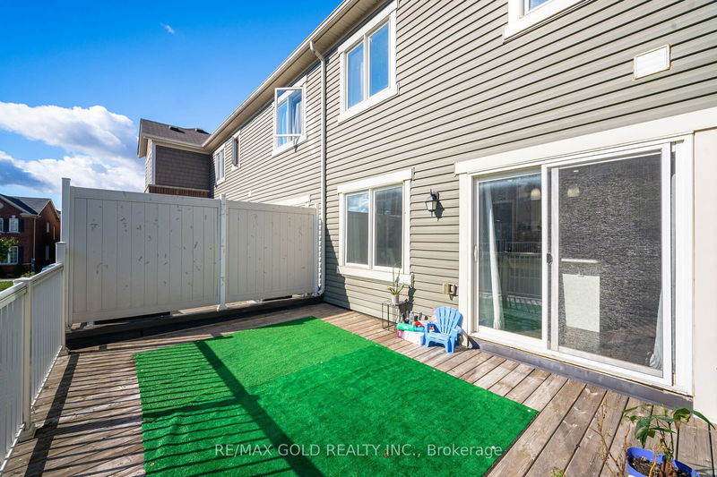 19 Billiter Rd  Brampton, L7A 4G8 | Image 11