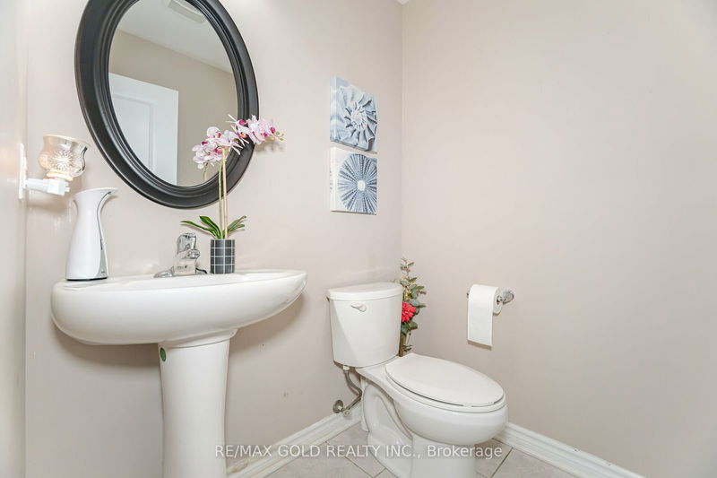 19 Billiter Rd  Brampton, L7A 4G8 | Image 18