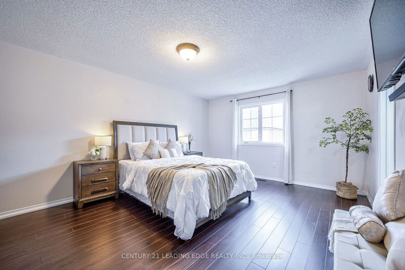 3263 Camberwell Dr  Mississauga, L5M 6T2 | Image 20