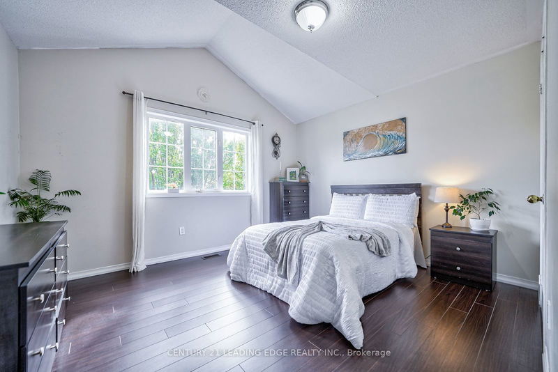 3263 Camberwell Dr  Mississauga, L5M 6T2 | Image 26