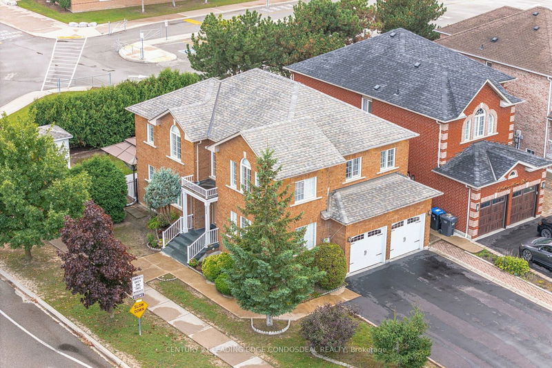 321 Landsbridge St  Caledon, L7E 1X7 | Image 1