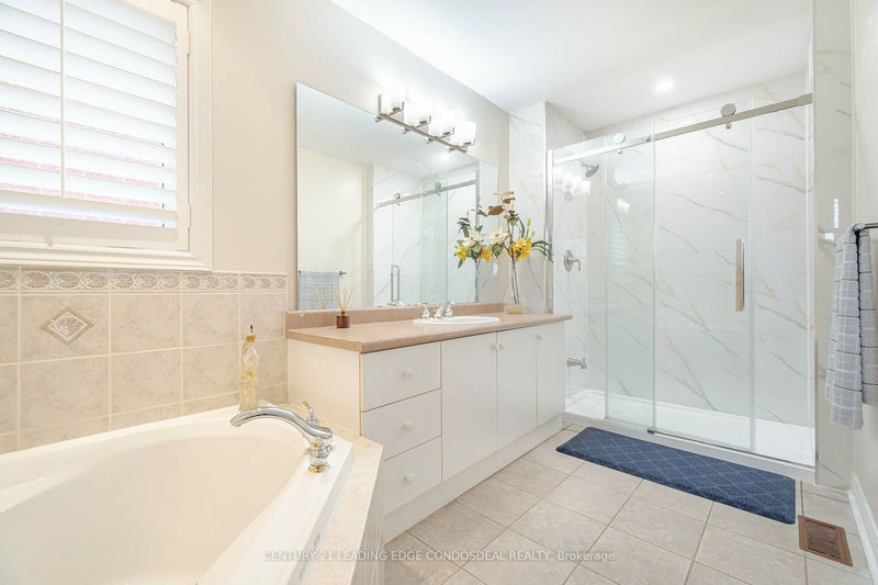 321 Landsbridge St  Caledon, L7E 1X7 | Image 25