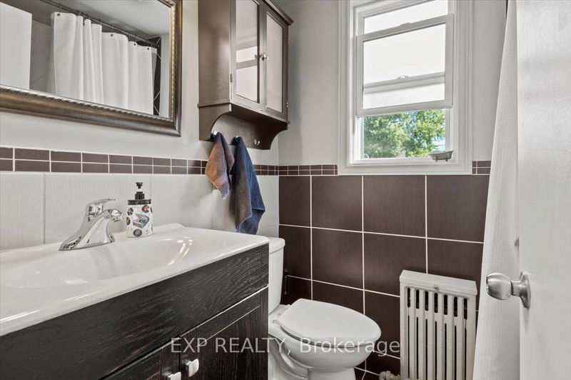 183 Bowie Ave  Toronto, M6E 2R5 | Image 22