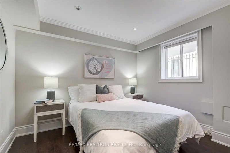 102 Edenbridge Dr  Toronto, M9A 3G4 | Image 31