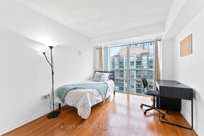  1502 - 15 Michael Power Pl  Toronto, M9A 5G4 | Image 15