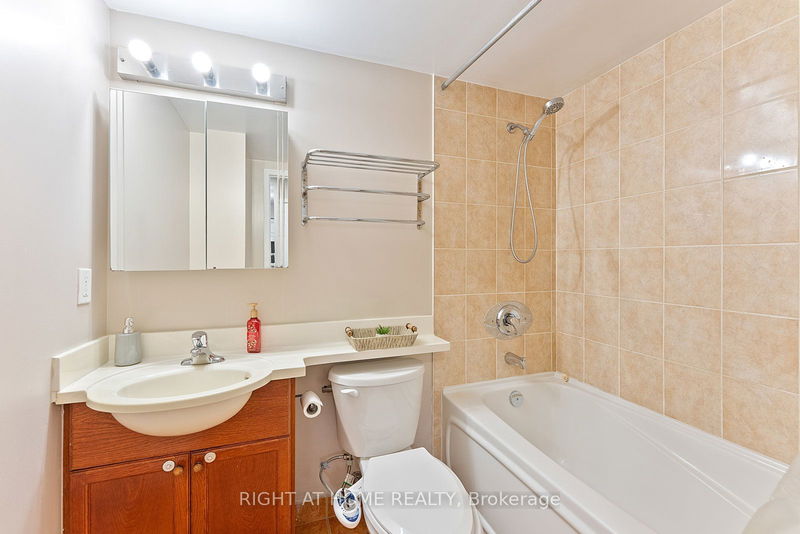  1502 - 15 Michael Power Pl  Toronto, M9A 5G4 | Image 18