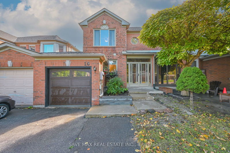 10 Deer Creek Pl  Brampton, L6Z 4T5 | Image 1