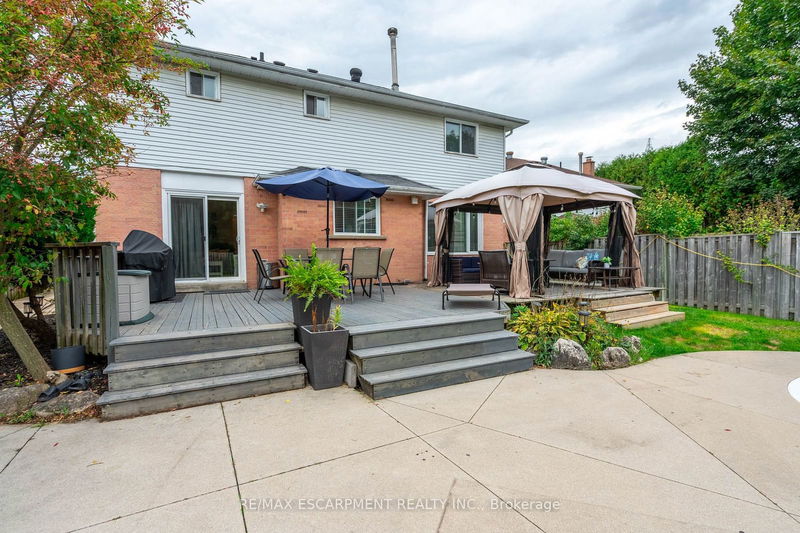 2083 Edgebank Crt  Burlington, L7M 2S8 | Image 34