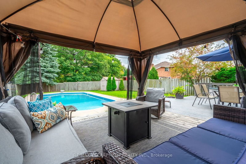 2083 Edgebank Crt  Burlington, L7M 2S8 | Image 36