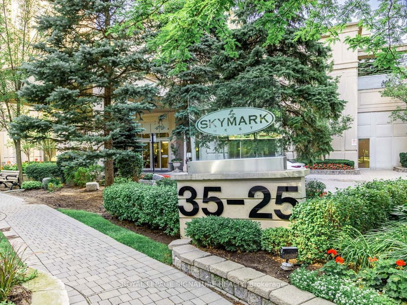  413 - 35 Kingsbridge Garden Circ  Mississauga, L5R 3Z5 | Image 2