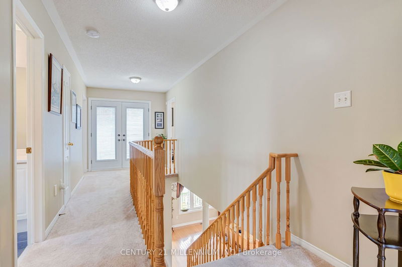 7239 Dishley Crt  Mississauga, L5N 7X3 | Image 14