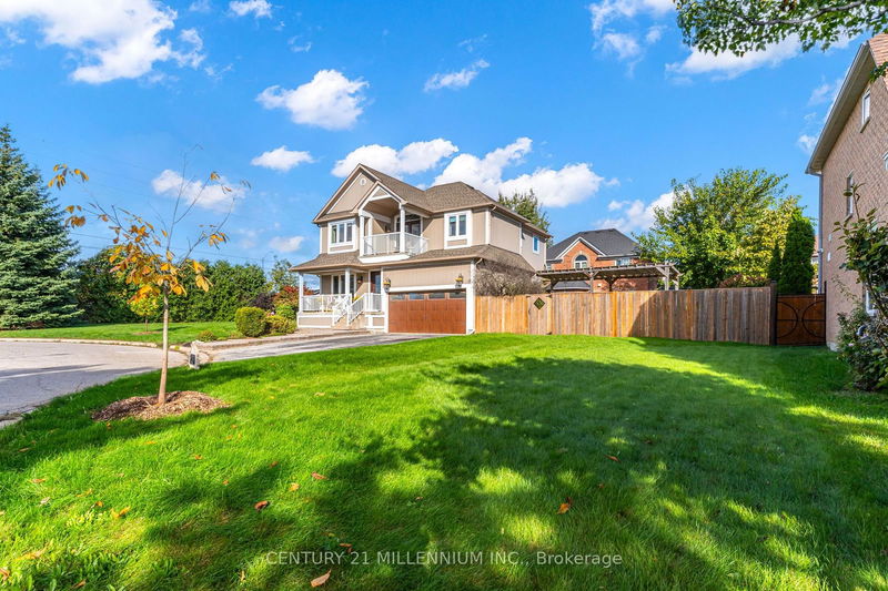 7239 Dishley Crt  Mississauga, L5N 7X3 | Image 3