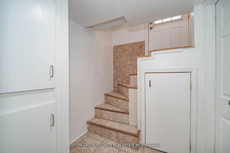 50 William St  Toronto, M9N 2G7 | Image 14