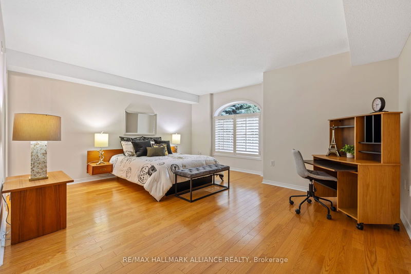  E108 - 216 Plains Rd W Burlington, L7T 4K8 | Image 25