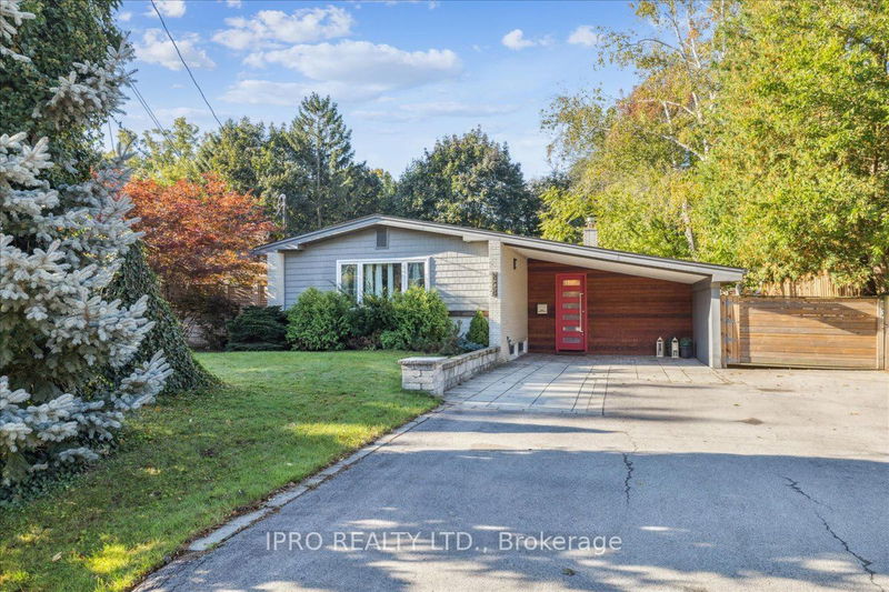 858 Partridge Dr  Burlington, L7T 2Z5 | Image 1