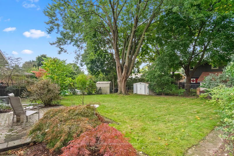 1252 Kensington Park Rd  Oakville, L6H 2G9 | Image 33