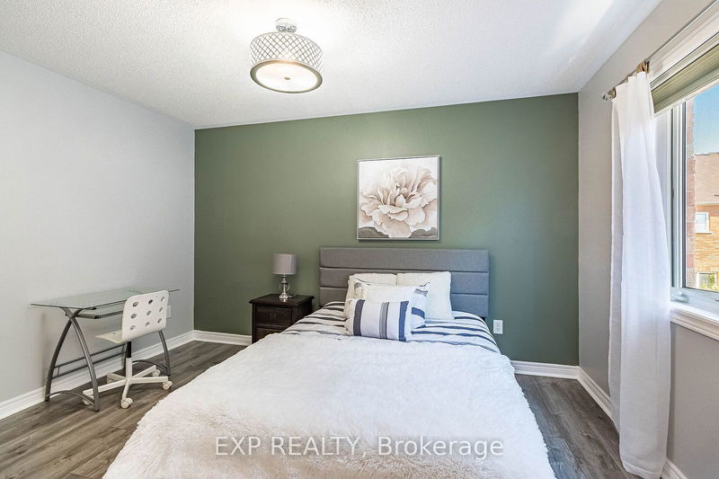 652 Mockridge Terr  Milton, L9T 8V7 | Image 20