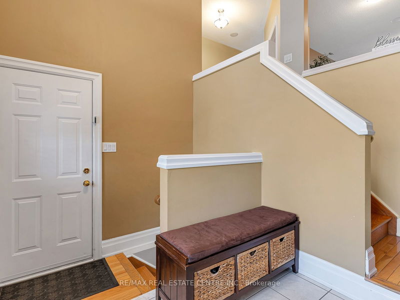 73 Baybrook Rd  Brampton, L7A 1L4 | Image 2