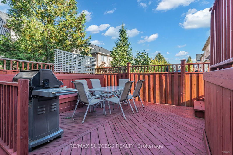 2383 Cornerbrooke Cres  Oakville, L6M 4B5 | Image 38