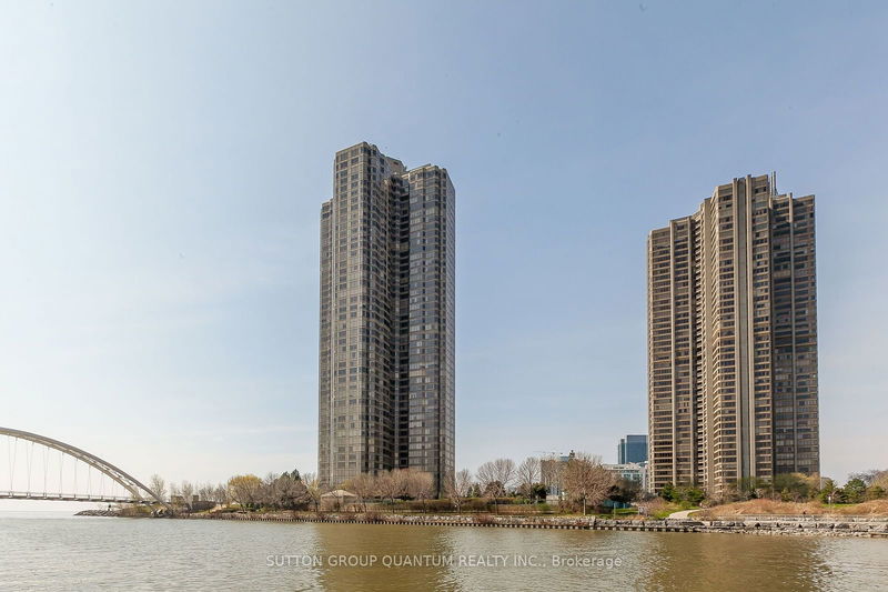  4404 - 2045 LAKESHORE Blvd W Toronto, M8V 2E6 | Image 2