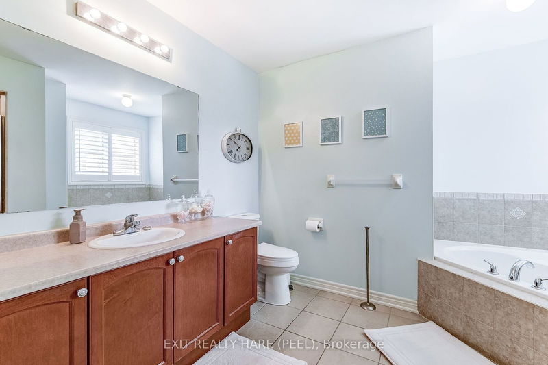 4 Bouvier Gate  Brampton, L7A 3T3 | Image 26