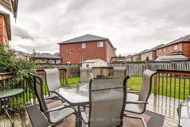 4 Bouvier Gate  Brampton, L7A 3T3 | Image 32