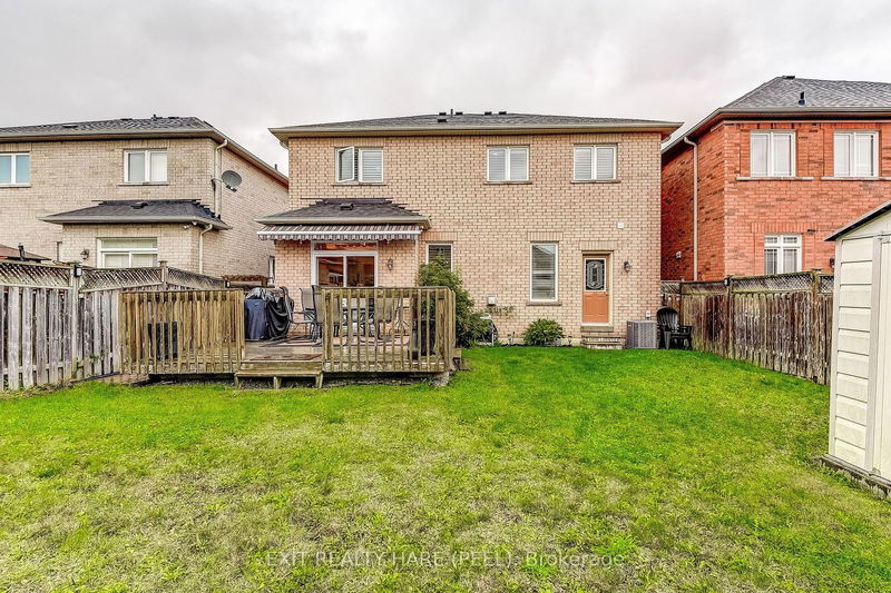 4 Bouvier Gate  Brampton, L7A 3T3 | Image 35