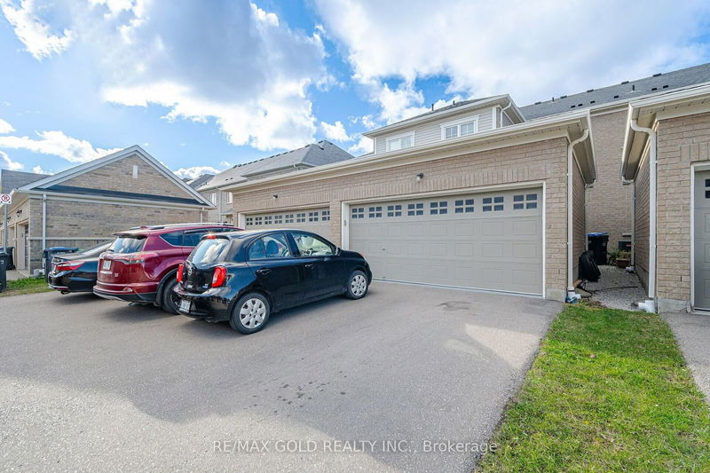 83 Yellowknife Rd  Brampton, L6R 3Z3 | Image 20