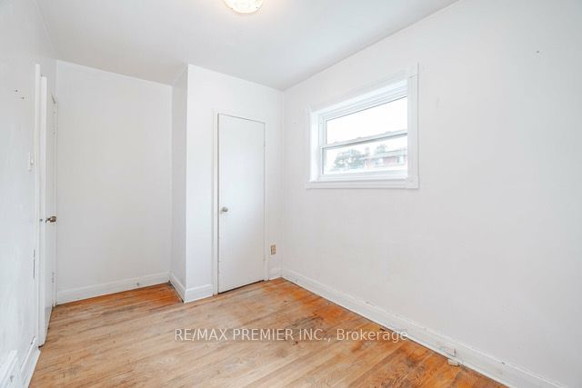 11 Densmore Ave  Toronto, M9W 1V3 | Image 19