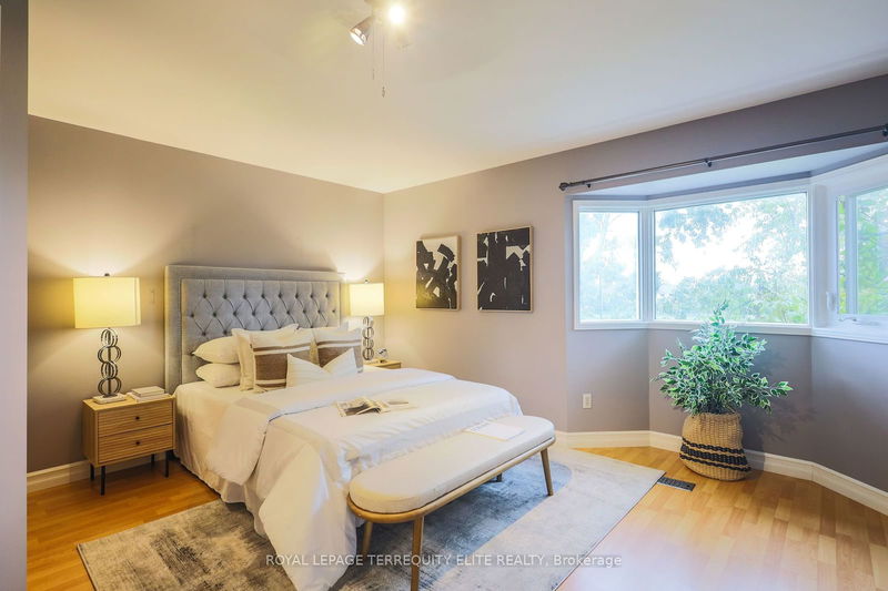 6420 Sapling Tr  Mississauga, L5N 7A4 | Image 19