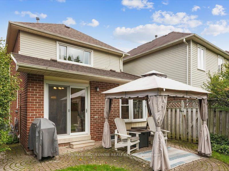 1195 Potter's Wheel Cres  Oakville, L6M 1J3 | Image 19