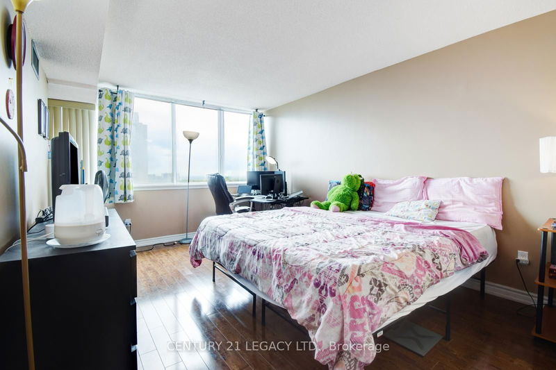  1410 - 10 Markbrook Lane  Toronto, M9V 5E3 | Image 23