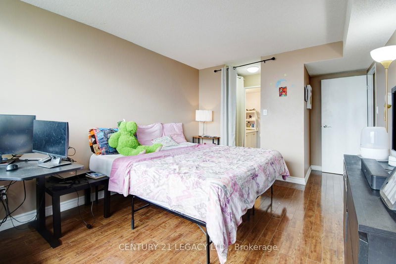  1410 - 10 Markbrook Lane  Toronto, M9V 5E3 | Image 24