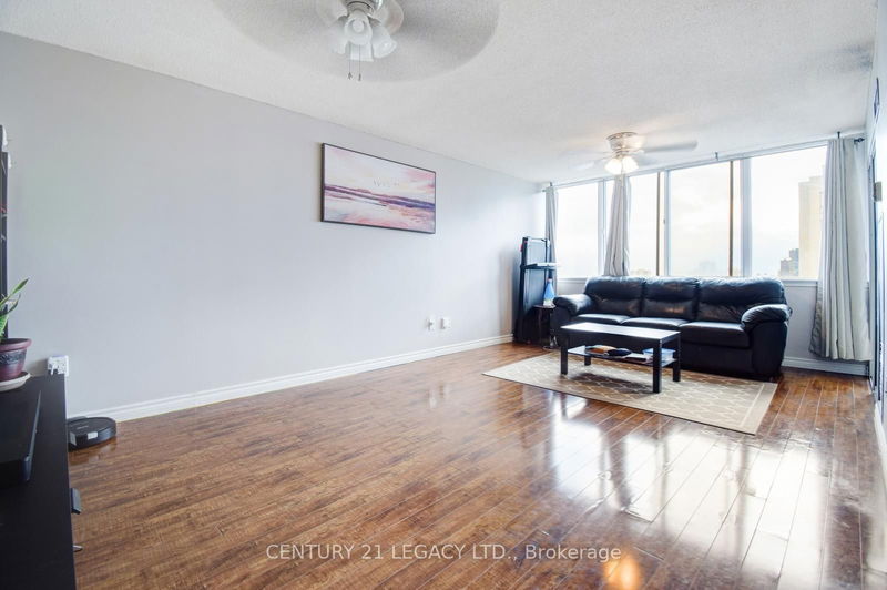  1410 - 10 Markbrook Lane  Toronto, M9V 5E3 | Image 9