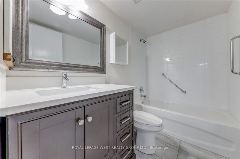  201 - 1320 Islington Ave  Toronto, M9A 5C6 | Image 22