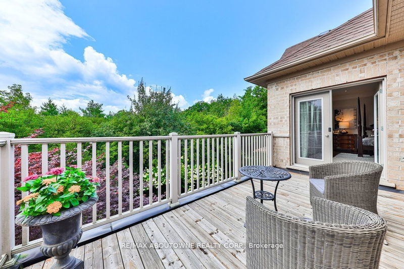 526 Hidden Tr  Oakville, L6M 0N3 | Image 22