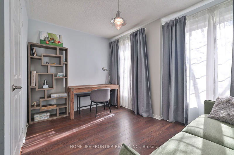  20 - 210 Manitoba St  Toronto, M8Y 4G7 | Image 25