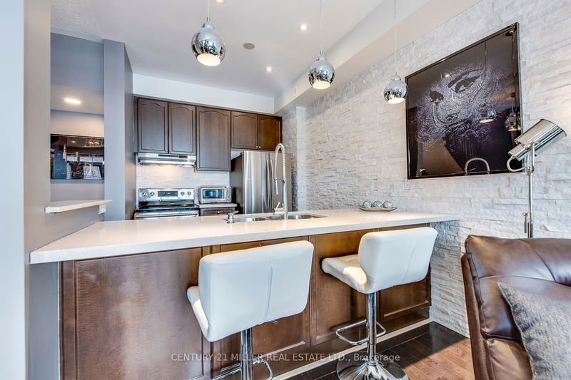 2421 Greenwich Dr  Oakville, L6M 0S4 | Image 13