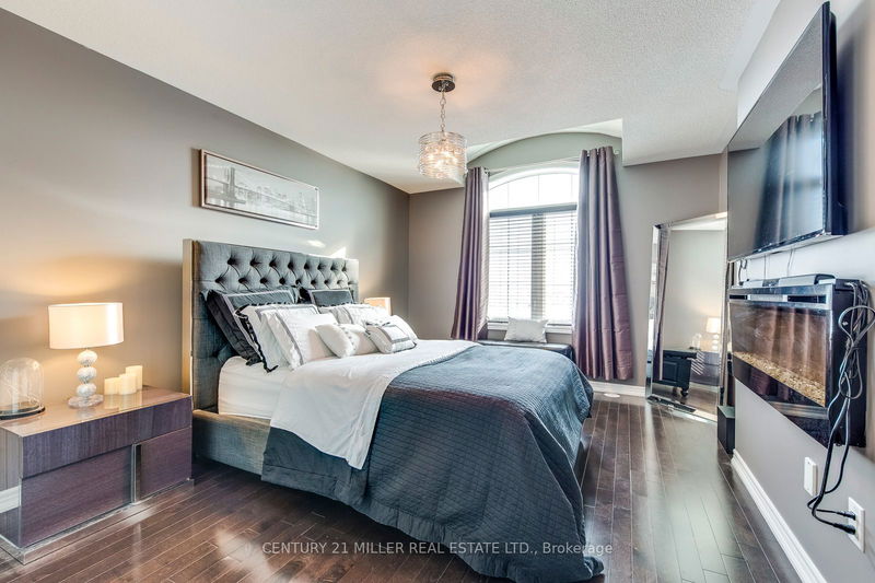 2421 Greenwich Dr  Oakville, L6M 0S4 | Image 21