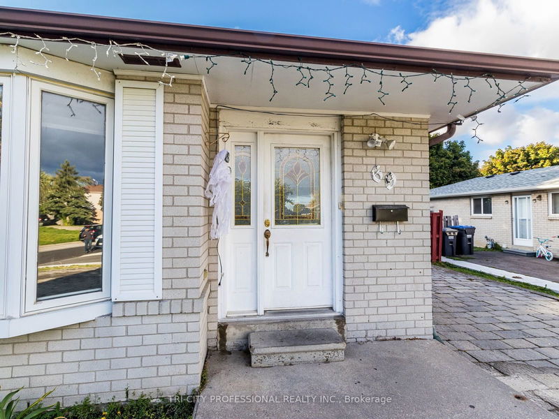 69 Greenwood Cres  Brampton, L6S 1T2 | Image 29