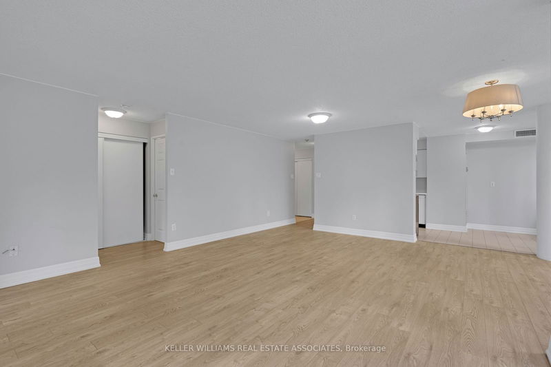  208 - 330 Rathburn Rd W Mississauga, L5B 3Y1 | Image 19