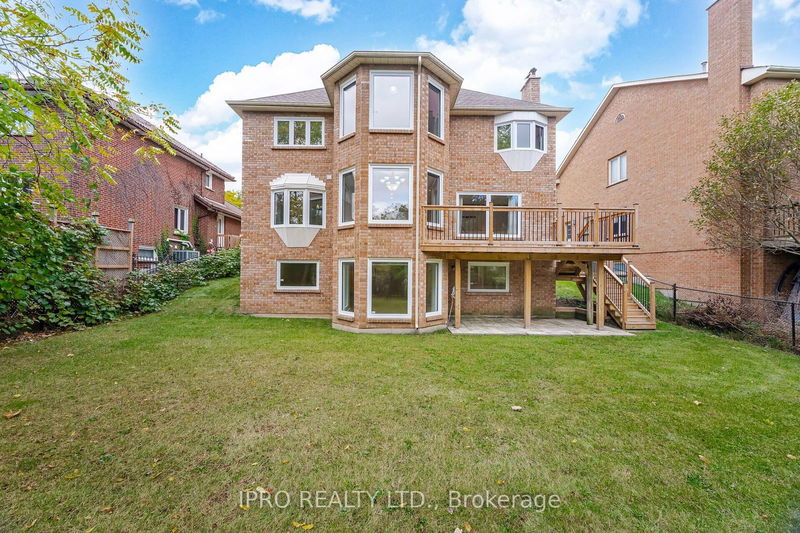 1905 Folkway Dr  Mississauga, L5L 3T7 | Image 40