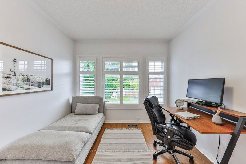 200 Lexington Rd  Oakville, L6H 6L6 | Image 20