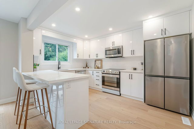 3381 Tallmast Crescent