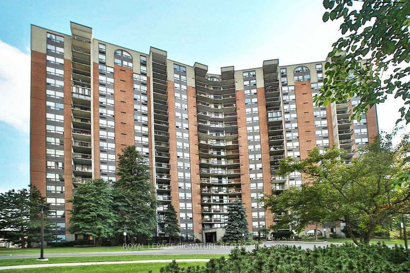 home for lease on 1115-50 Mississauga Valley Boulevard