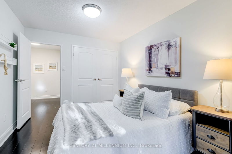  106 - 80 Quebec Ave  Toronto, M6P 4B7 | Image 18